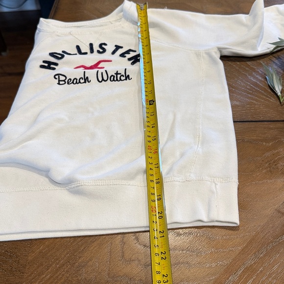 Hollister White Beach Watch Sweatshirt Size Small - Picture 8 of 11